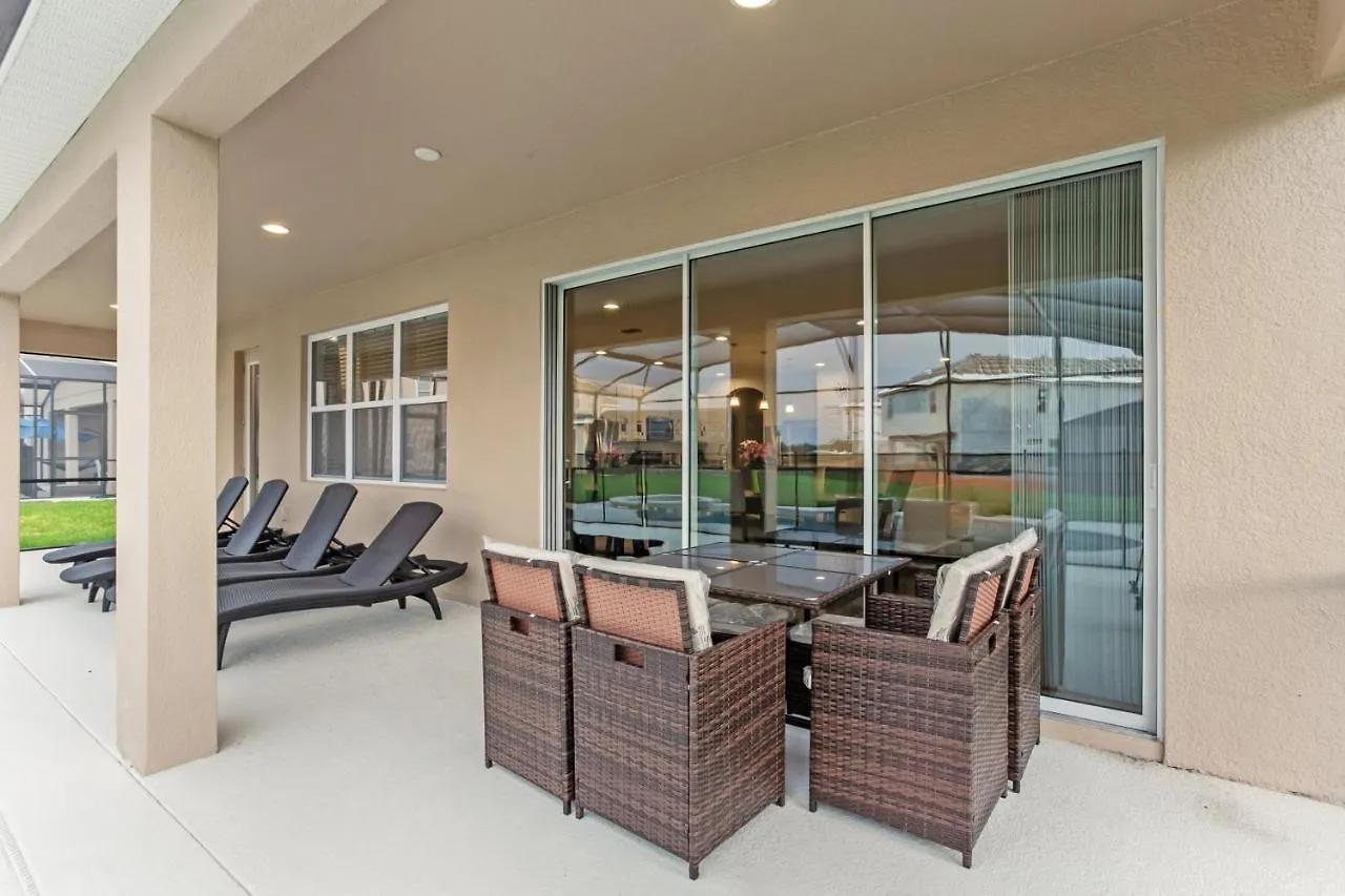 6028Bod 14 Bedroom 11 Bathrrom Ντάβενπορτ 0*,
